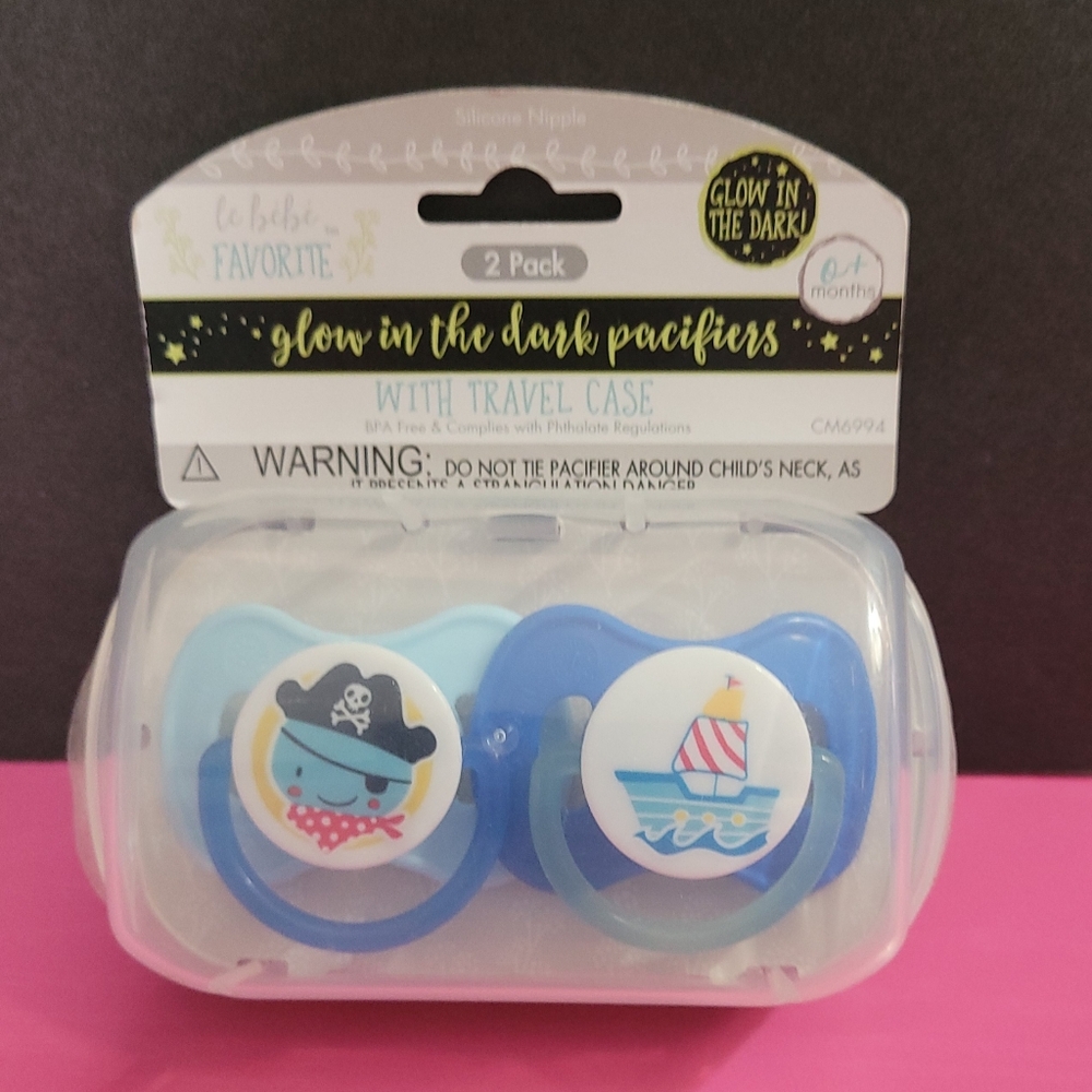 Le Bebe 2 Pk Glow in the Dark Pacifiers with Travel Case- Pirate And Ship